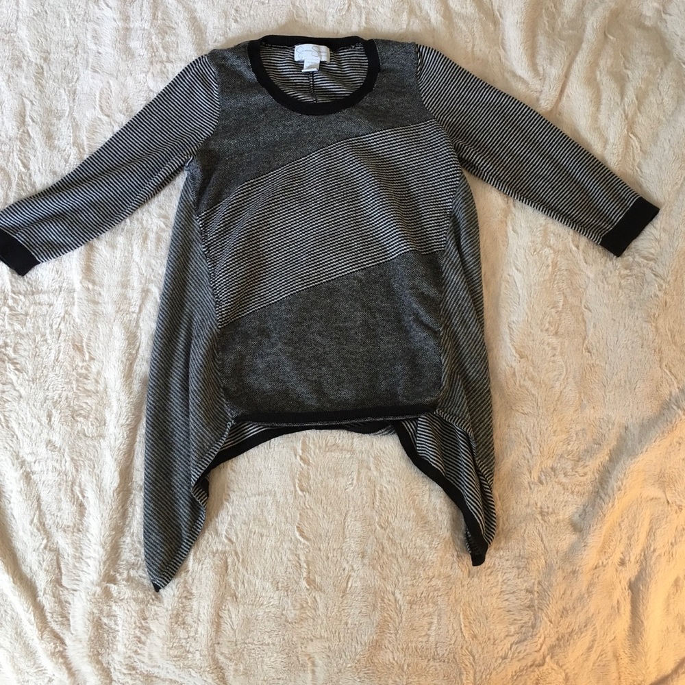 Jessica Simpson Maternity Sweater